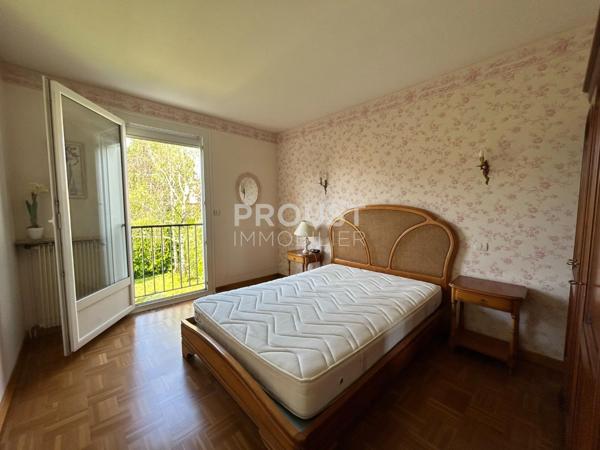 En exclusivité niort, secteur maif, pavillon avec 3 chambres, garage et jardin de 270 m²