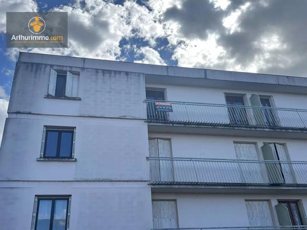 Vente                                                      Appartement
                        
                     3 pièces                      66 m2                     à Marmande