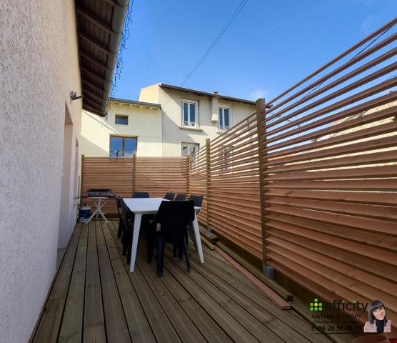 Maison 6 pièces - 146 m² Exclusivité efficity