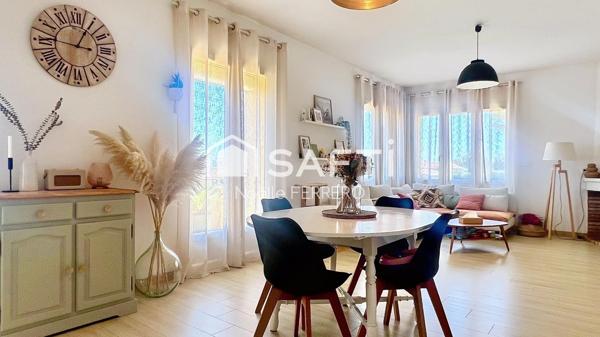 Appartement de charme, centre ville aperçu mer