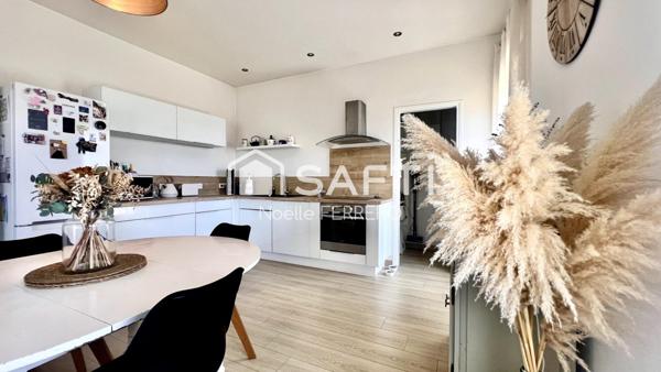 Appartement de charme, centre ville aperçu mer