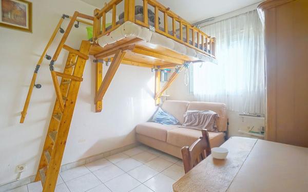 Appartement à vendre    3 pièces • 60 m2 Le Cannet