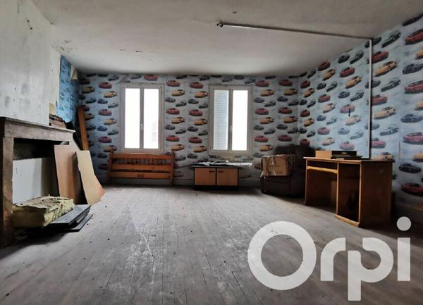 Maison à vendre    3 pièces •  Joinville