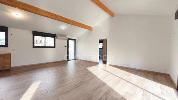 Maison à vendre 4 pièces MIOS (33)