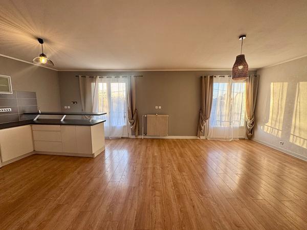 Appartement Pont Du Chateau 3 pièce(s)