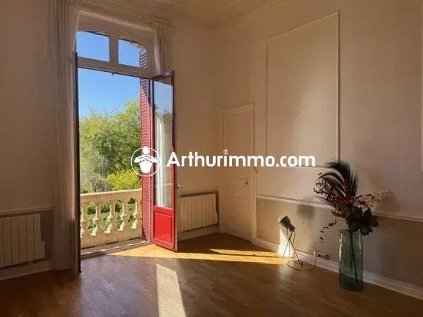 Vente                                                      Appartement
                        
                     3 pièces                      54 m2                     à Bagnoles-de-l'Orne-Normandie