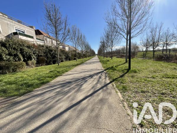 Appartement à vendre 3 pièces 61 m² Saint-Pierre-du-Perray