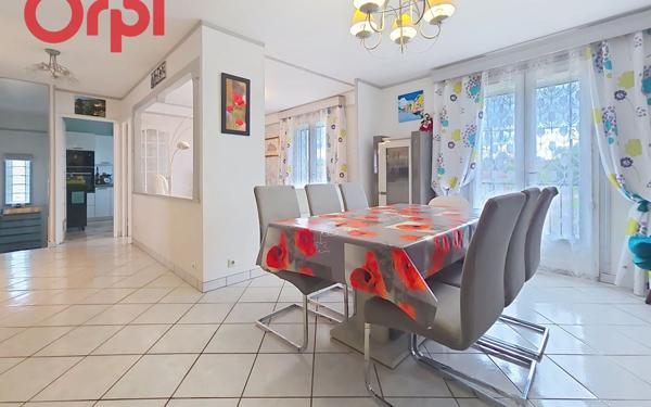 Maison à vendre    5 pièces • 113,30 m2 Randan