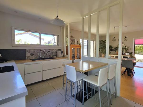Maison contemporaine hors lotissement