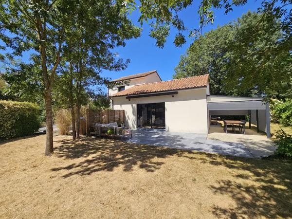 Maison contemporaine hors lotissement