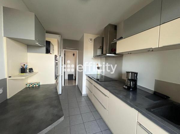 Appartement 4 pièces - 107 m² Exclusivité efficity