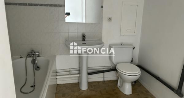 Location Studio 29.85 m² - Courdimanche 95800