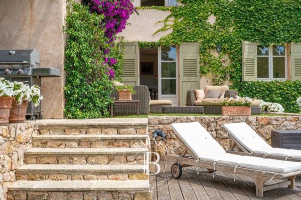Valbonne, Villa 5 Chambres -  280 m² à vendre