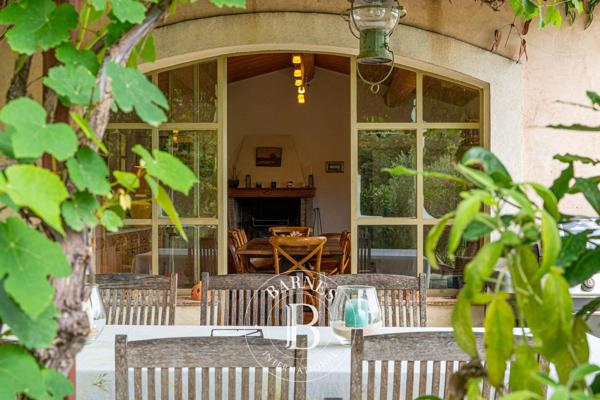 Valbonne, Villa 5 Chambres -  280 m² à vendre