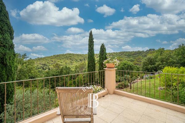 Valbonne, Villa 5 Chambres -  280 m² à vendre