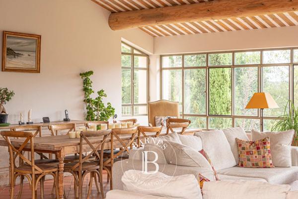 Valbonne, Villa 5 Chambres -  280 m² à vendre