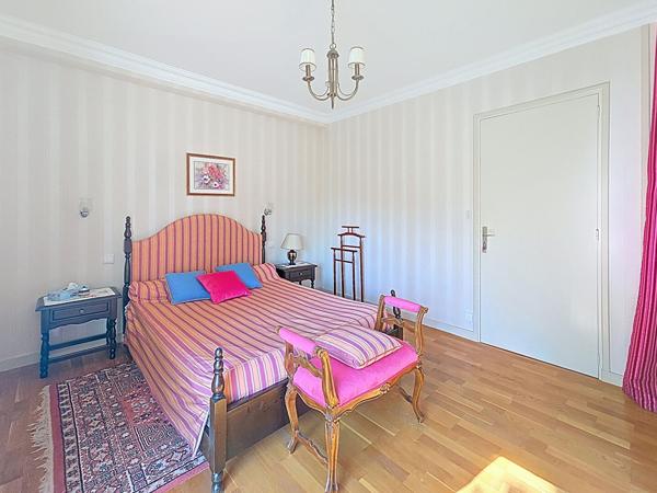 Appartement Tours 3 pièces 73m2 proche gare TGV, commerces, écoles, tram
