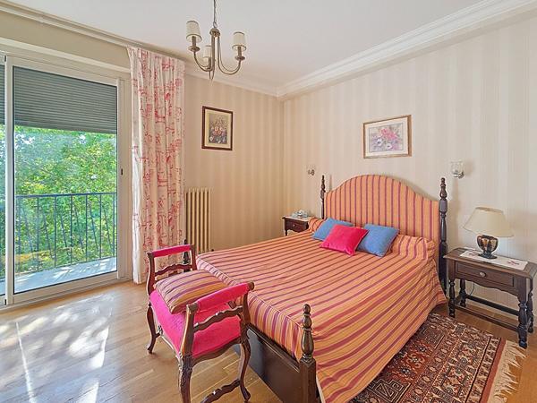 Appartement Tours 3 pièces 73m2 proche gare TGV, commerces, écoles, tram