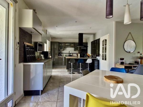 Maison à vendre 7 pièces 192,41 m² Chinon