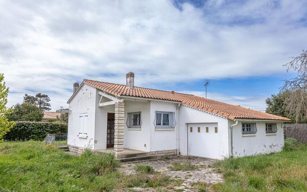 Maison à vendre    4 pièces •  Royan
