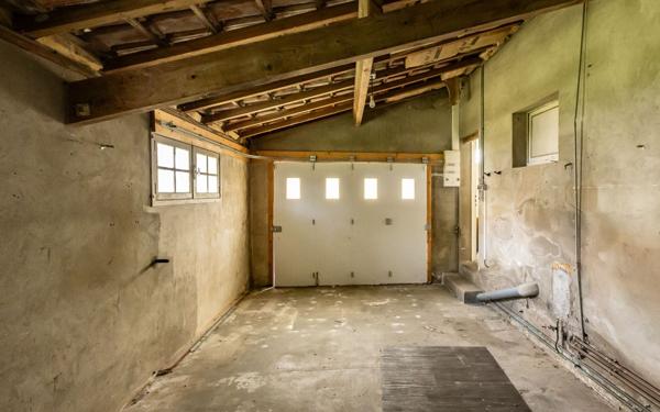 Maison à vendre    4 pièces •  Royan