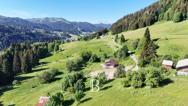 Les Gets, Terrain constructible  1 180 m² à vendre