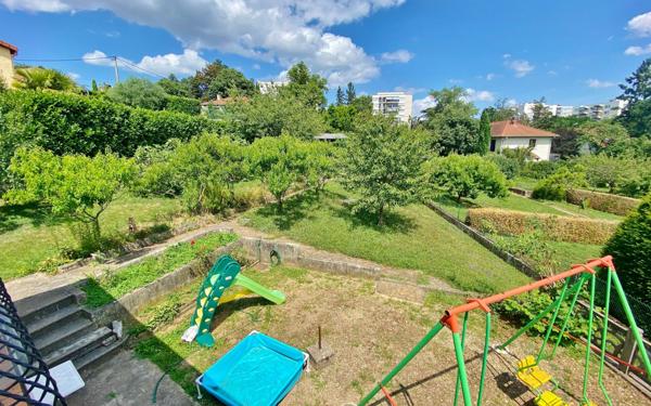 Maison à vendre    5 pièces • 121,46 m2 Sainte-Foy-lès-Lyon