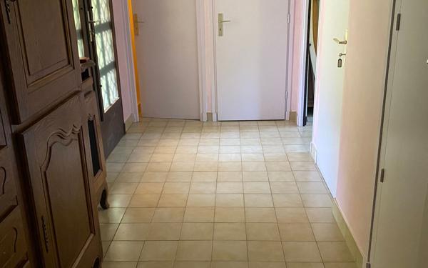 Maison à vendre    5 pièces • 121,46 m2 Sainte-Foy-lès-Lyon