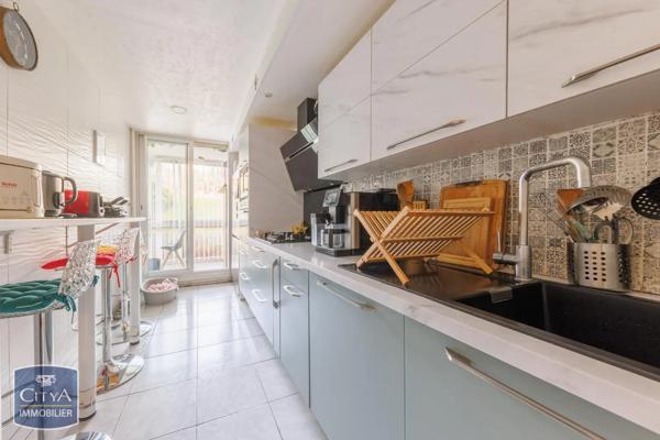 Appartement à vendre 5 pièces 100m² Clermont-Ferrand (63100)