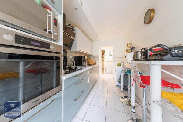 Appartement à vendre 5 pièces 100m² Clermont-Ferrand (63100)