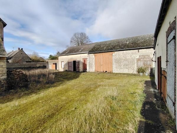 CORPS DE FERME AVEC NOMBREUSES DEPENDANCES