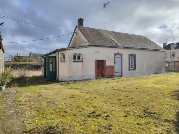 CORPS DE FERME AVEC NOMBREUSES DEPENDANCES