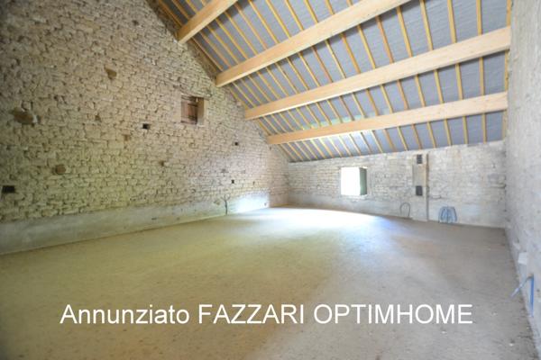 🏛 À VENDRE EN EXCLUSIVITÉ, proche Belgique et Luxembourg, un Immeuble de trois appartements situés à STENAY (55), 255 M² habitables, Idéal investisseur ou résidence principale avec revenus locatifs !