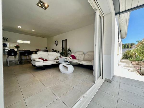 Maison 4 pièces de plain-pied 103 m2