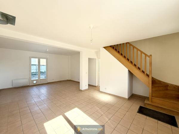 Coulommiers (77120) Maison T5 101 m² – Jardin – 2 places de parking – DPE : C