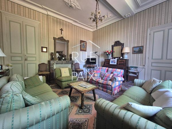 86200 BASSES Maison Bourgeoise Basses 9 pièce(s) 6 Chambres et Multiples Dépendances
