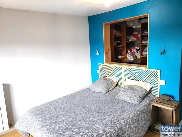 GUIPAVAS CENTRE VILLE .BELLE MAISON T6