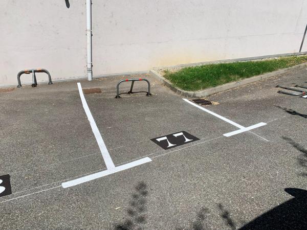Parking extérieur
