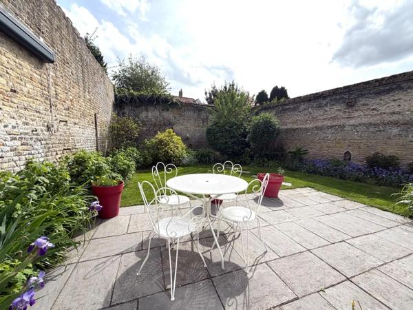 Achat - Maison Bergues 59380 9 pièces 267 m 2 385 m 2