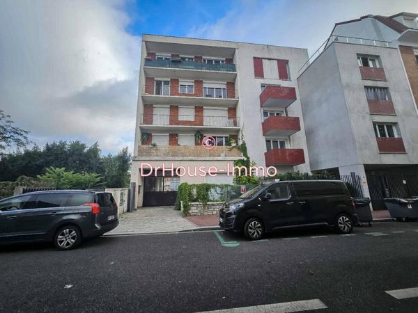 Immeuble à vendre 5 pièces de 570 m²