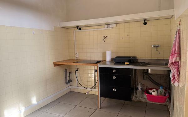 Appartement à vendre    2 pièces • 38,89 m2 Marseille 10