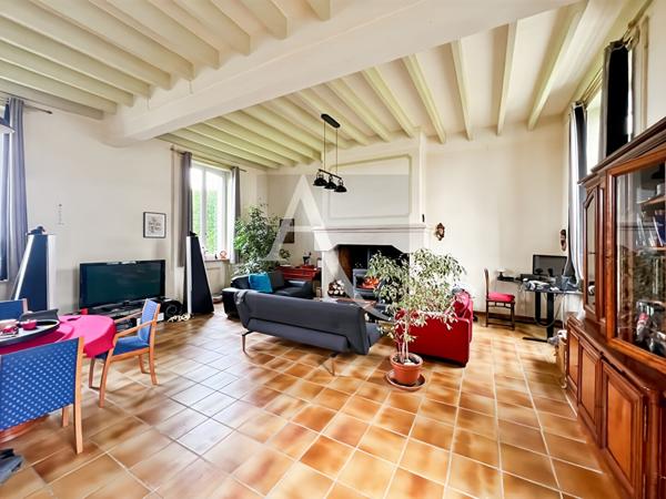 Ancienne école restaurée avec piscine