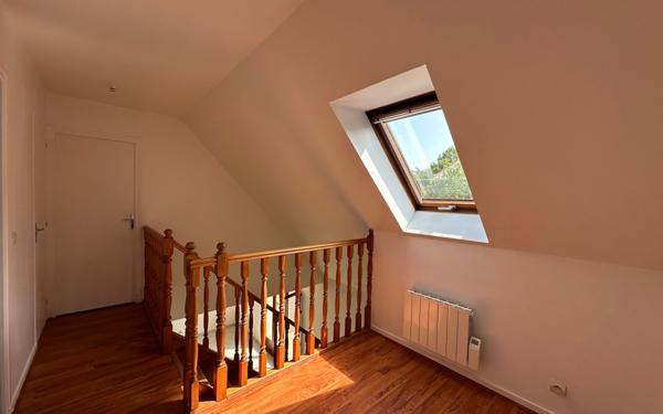 Maison à louer    6 pièces •  Thoiry