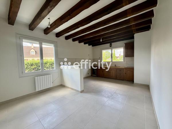 Maison
         7 pièces
        - 228 m² 318 000 € *
