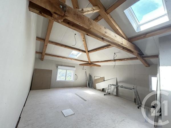 Appartement T3 à vendre  3 pièces - 68,27 m 2   CLERMONT L HERAULT  - 34