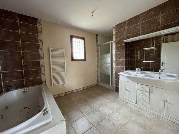 Maison à vendre |  Liourdres |  5 pièces | 110 m²