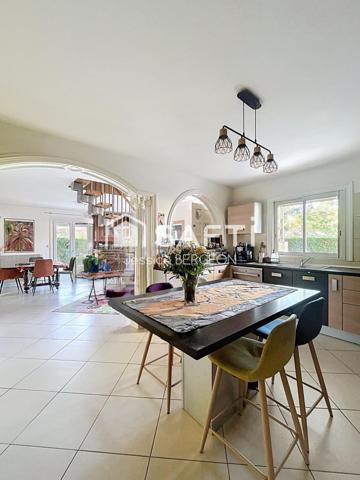 Maison familiale au calme