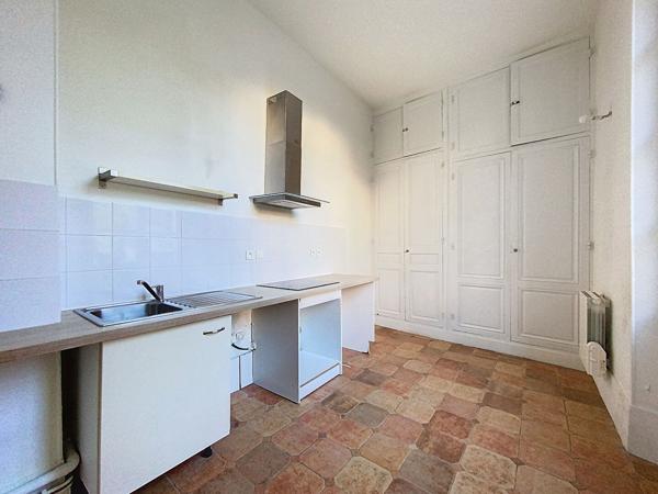 Triplex 3 pièces de 57.26 m² - Saint-Germain-en-Laye, centre-ville
