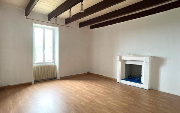 Maison à vendre    5 pièces •  Audierne