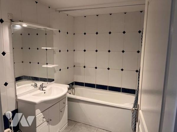 ANZIN APPARTEMENT EN TRIPLEX AVEC TERRASSE PRIVATIVE 